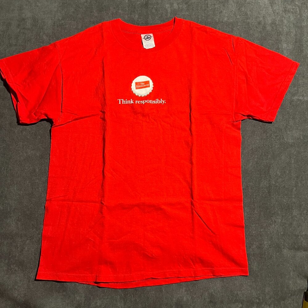 Delta Pro Weight 'The Economist Think Responsibly' T (L)